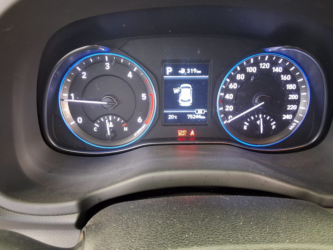 HYUNDAI KONA 1.6 DIESEL 2WD MODERN 2019 - zdjęcie 9