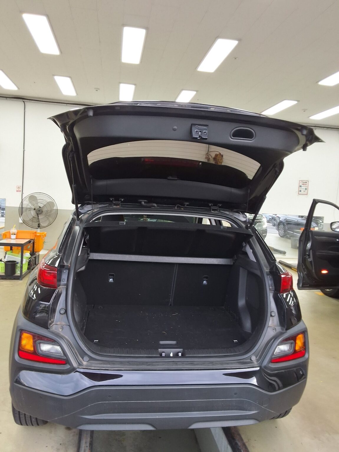 HYUNDAI KONA 1.6 DIESEL 2WD MODERN 2019 - zdjęcie 15