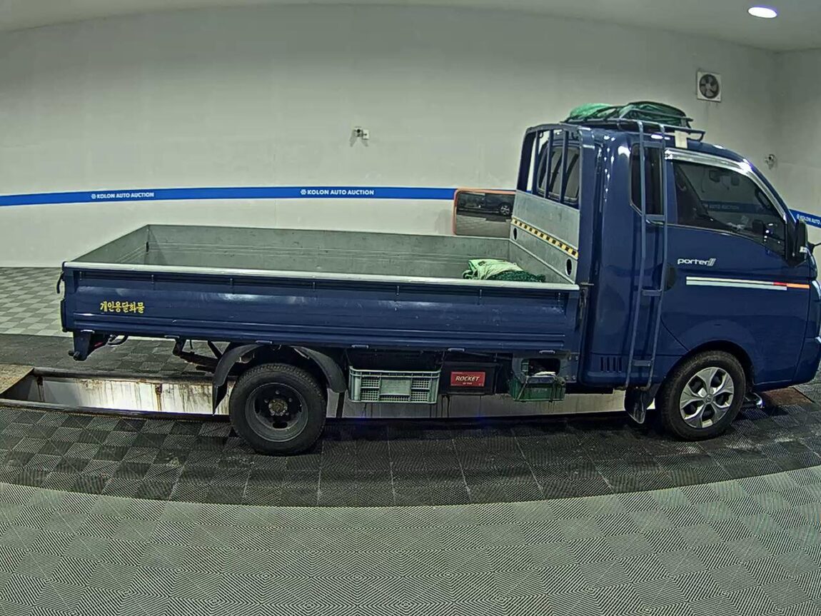 HYUNDAI PORTER II VGT SUPER CAB EXTRA LONG WHEELBASE MODERN 2023 - zdjęcie 4