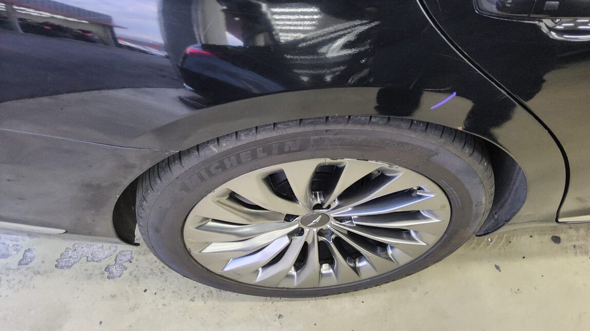 GENESIS EQ900 5.0 GDi AWD PRESTIGE 2016 - zdjęcie 27