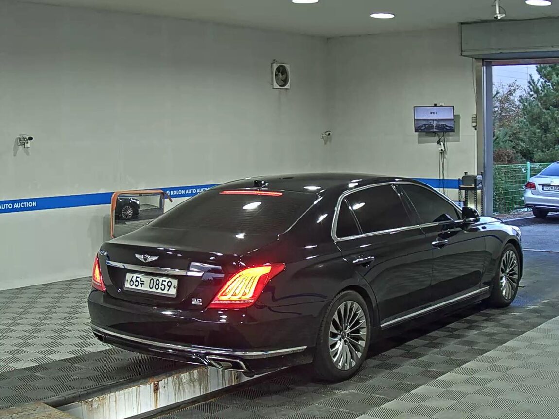 GENESIS EQ900 5.0 GDi AWD PRESTIGE 2016 - zdjęcie 5