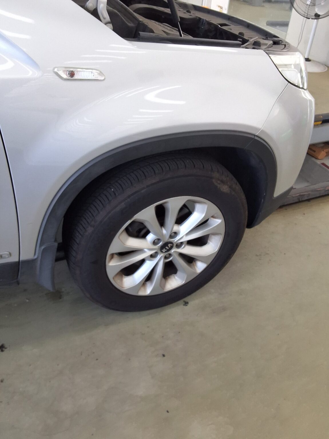 KIA NEW SORENTO R R2.0 4WD LX 2013 - zdjęcie 22