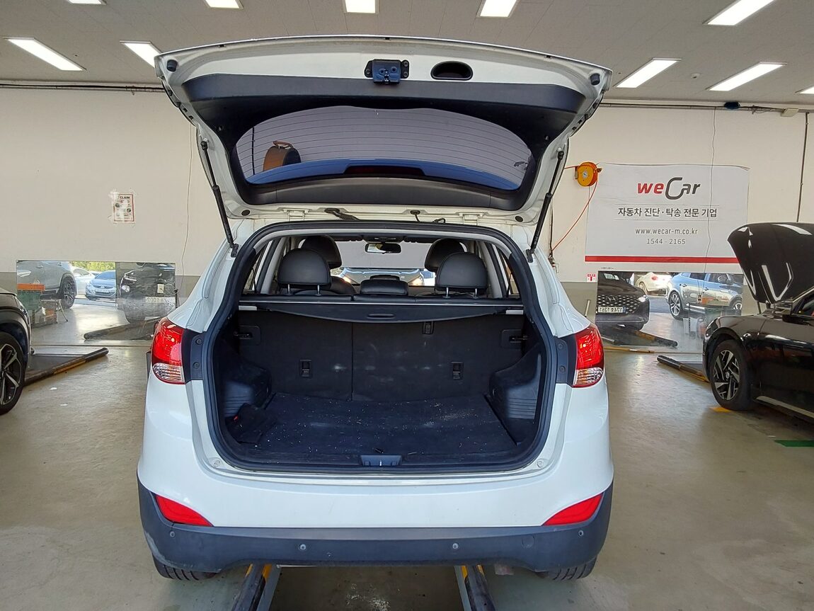 HYUNDAI TUCSON ix DIESEL R20 2WD LX20 LUXURY 2011 - zdjęcie 15