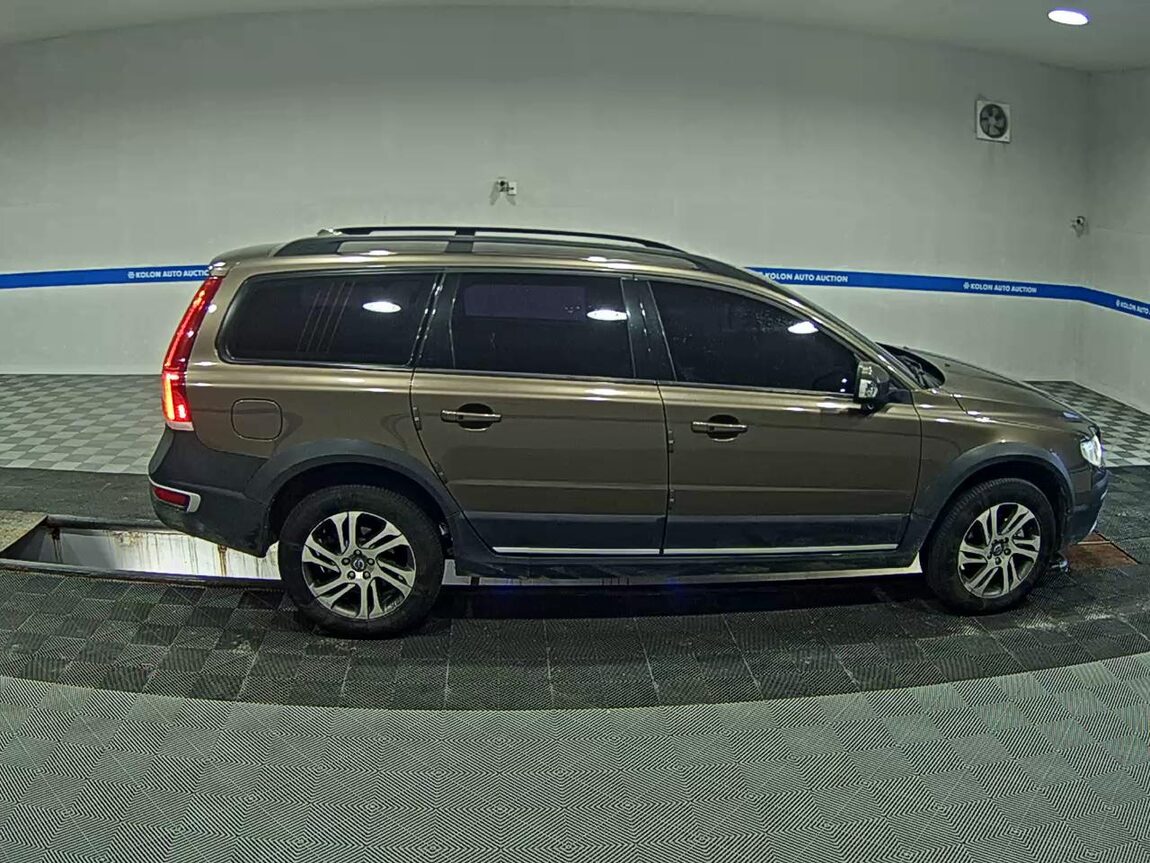 VOLVO XC70 D4 2015 - zdjęcie 4