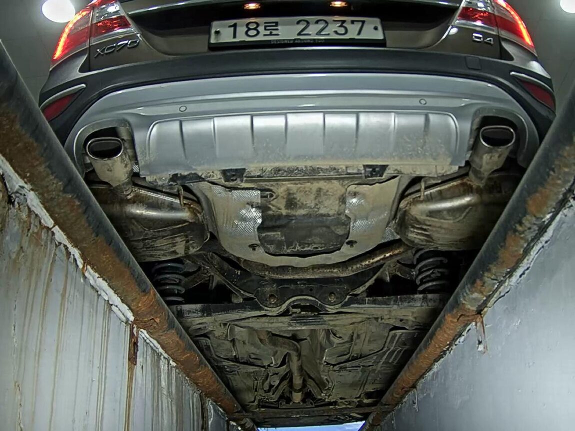 VOLVO XC70 D4 2015 - zdjęcie 8