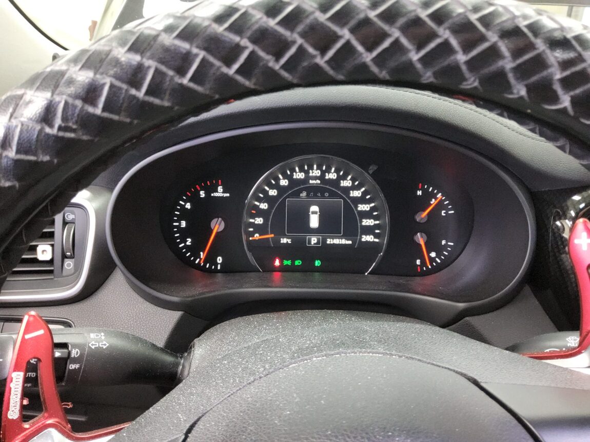 KIA ALL NEW SORENTO R2.0 2WD NOBLESSE SPECIAL 2016 - zdjęcie 9