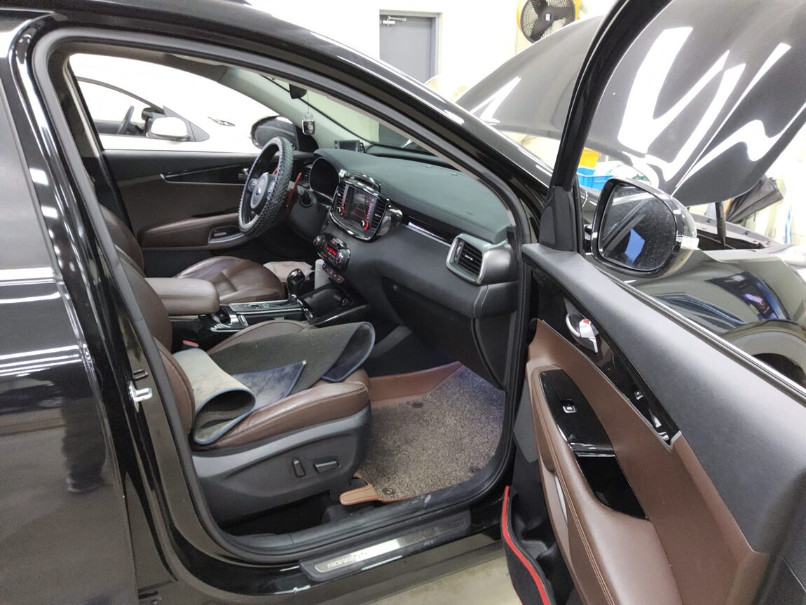 KIA ALL NEW SORENTO R2.0 2WD NOBLESSE SPECIAL 2016 - zdjęcie 14