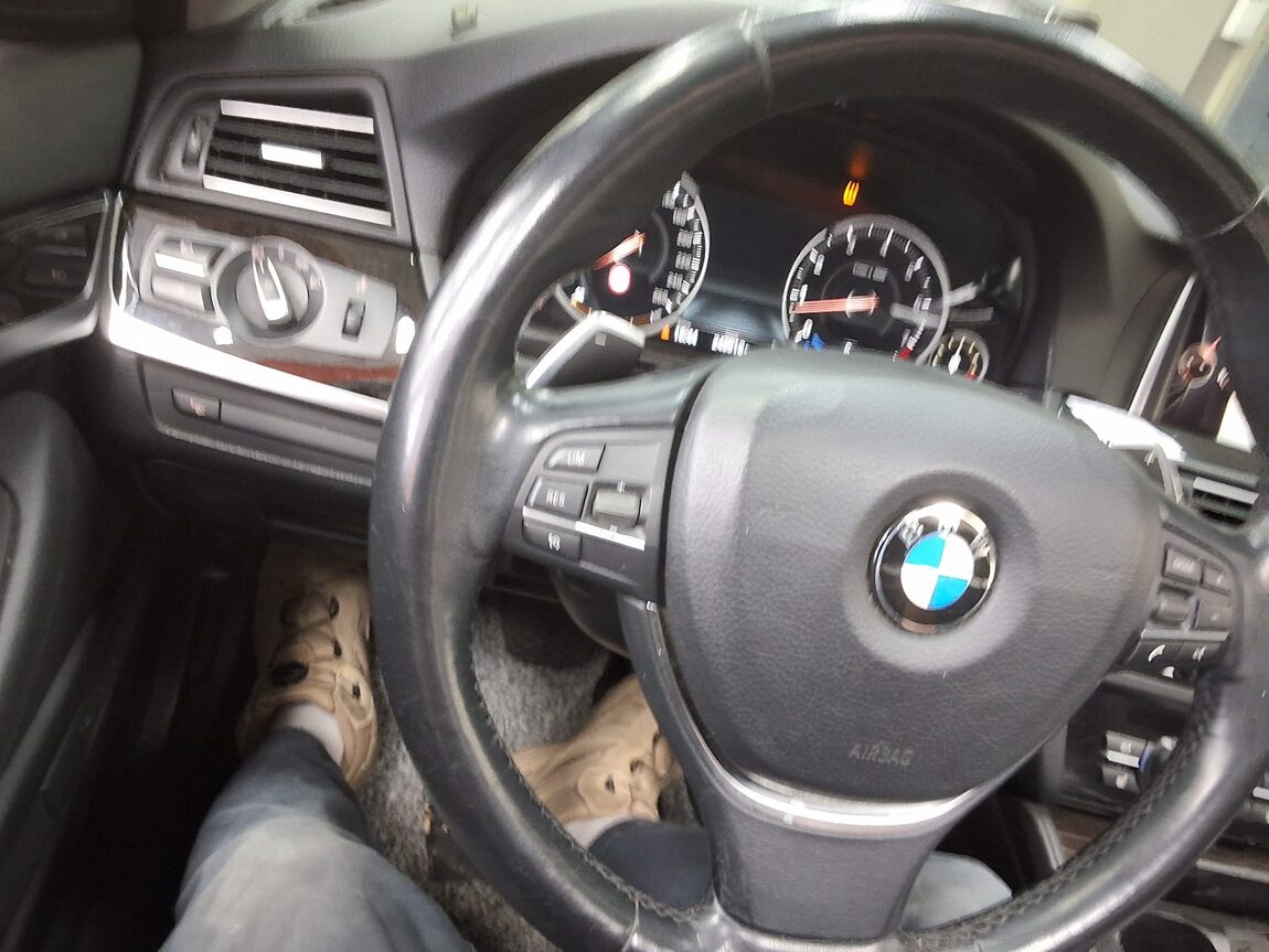 BMW 5 SERIES (6TH GEN) 528i xDRIVE M AERODYNAMIC 2016 - zdjęcie 23