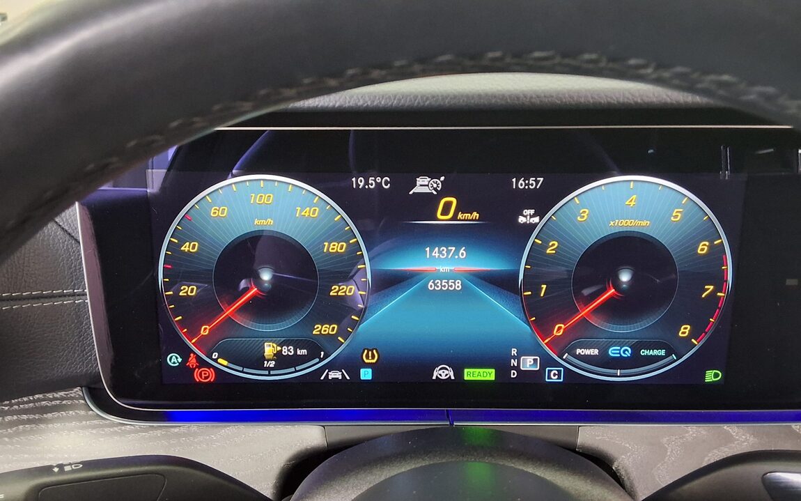 MERCEDES-BENZ E-CLASS (5TH GEN) E350 4MATIC AMG LINE 2022 - zdjęcie 9