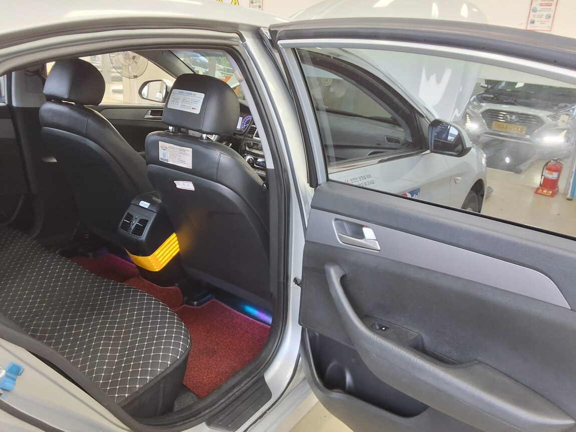 HYUNDAI LF SONATA NEW RISE LPi TAXI STYLE 2020 - zdjęcie 13