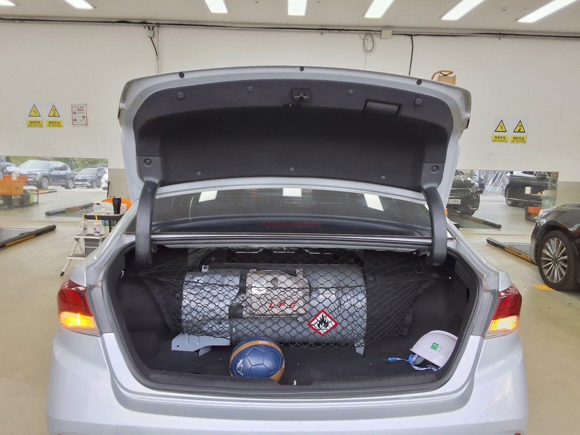 HYUNDAI LF SONATA NEW RISE LPi TAXI STYLE 2019 - zdjęcie 15