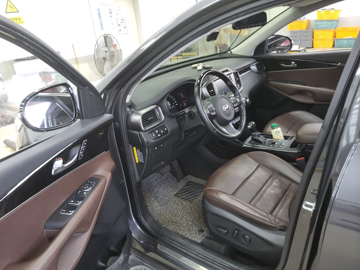 KIA ALL NEW SORENTO R2.2 4WD NOBLESSE SPECIAL 2015 - zdjęcie 10