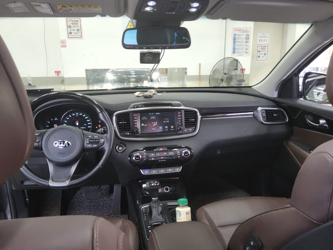 KIA ALL NEW SORENTO R2.2 4WD NOBLESSE SPECIAL 2015 - zdjęcie 11
