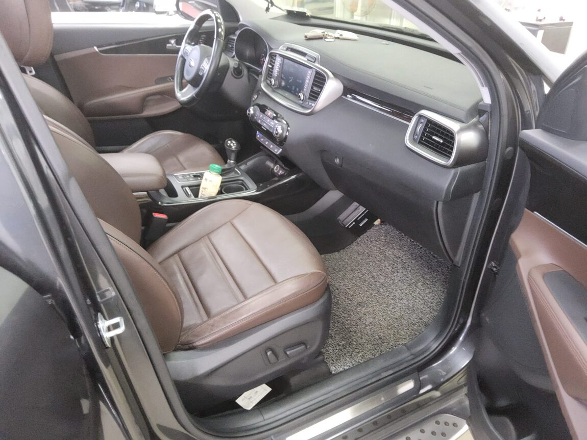 KIA ALL NEW SORENTO R2.2 4WD NOBLESSE SPECIAL 2015 - zdjęcie 14