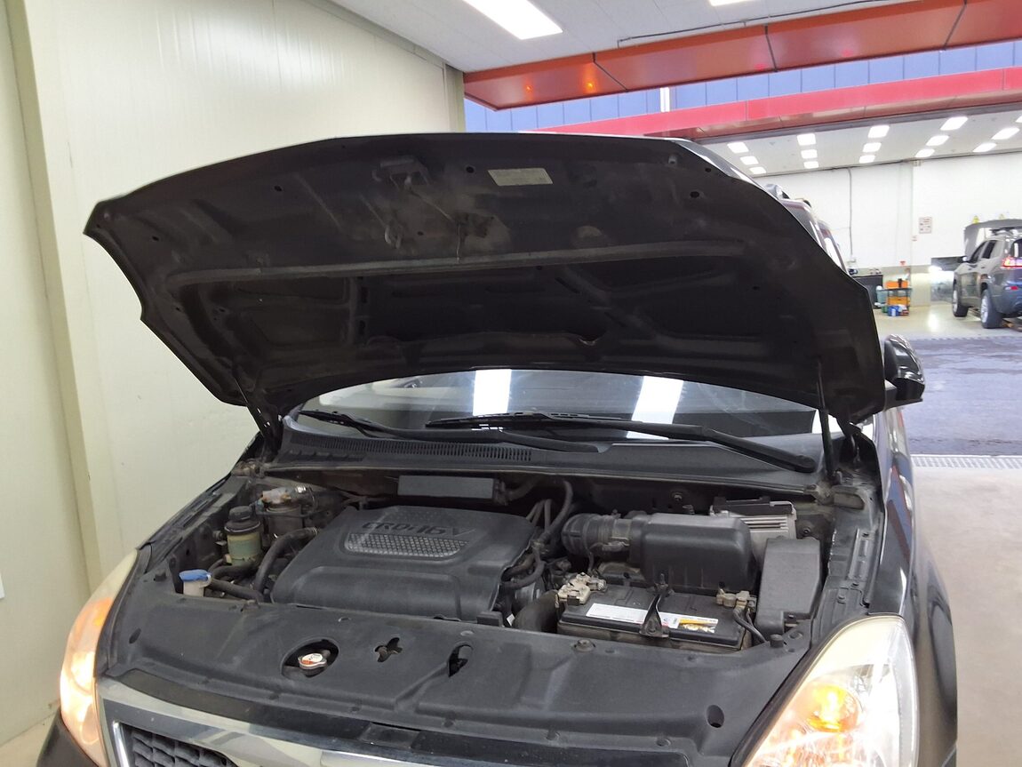 KIA CARNIVAL R LIMOUSINE DIESEL 9-SEATER GLX LUXURY MODEL 2014 - zdjęcie 18