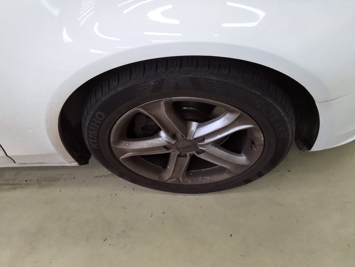 AUDI A4 (4TH GEN) 30 TDI 2015 - zdjęcie 24