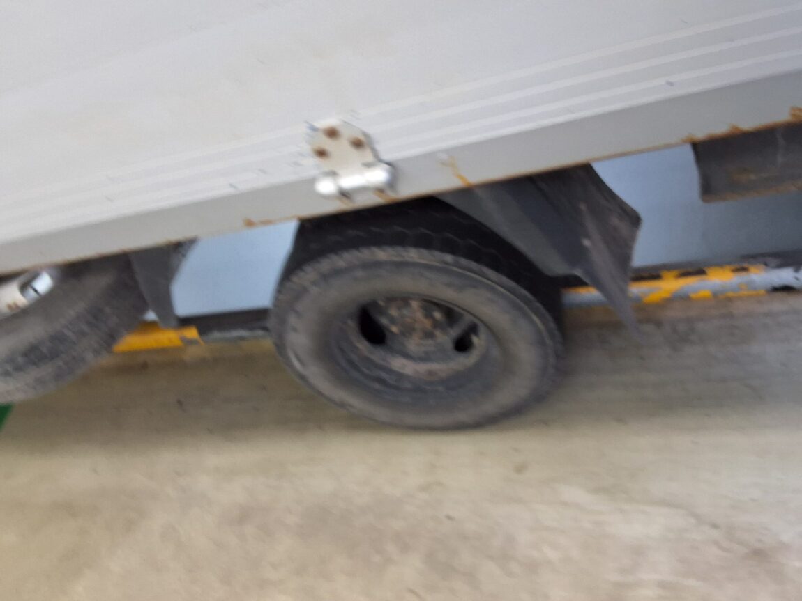 KIA THE NEW BONGO III CARGO WING BODY 1.2 TON ELECTRIC 2020 - zdjęcie 16