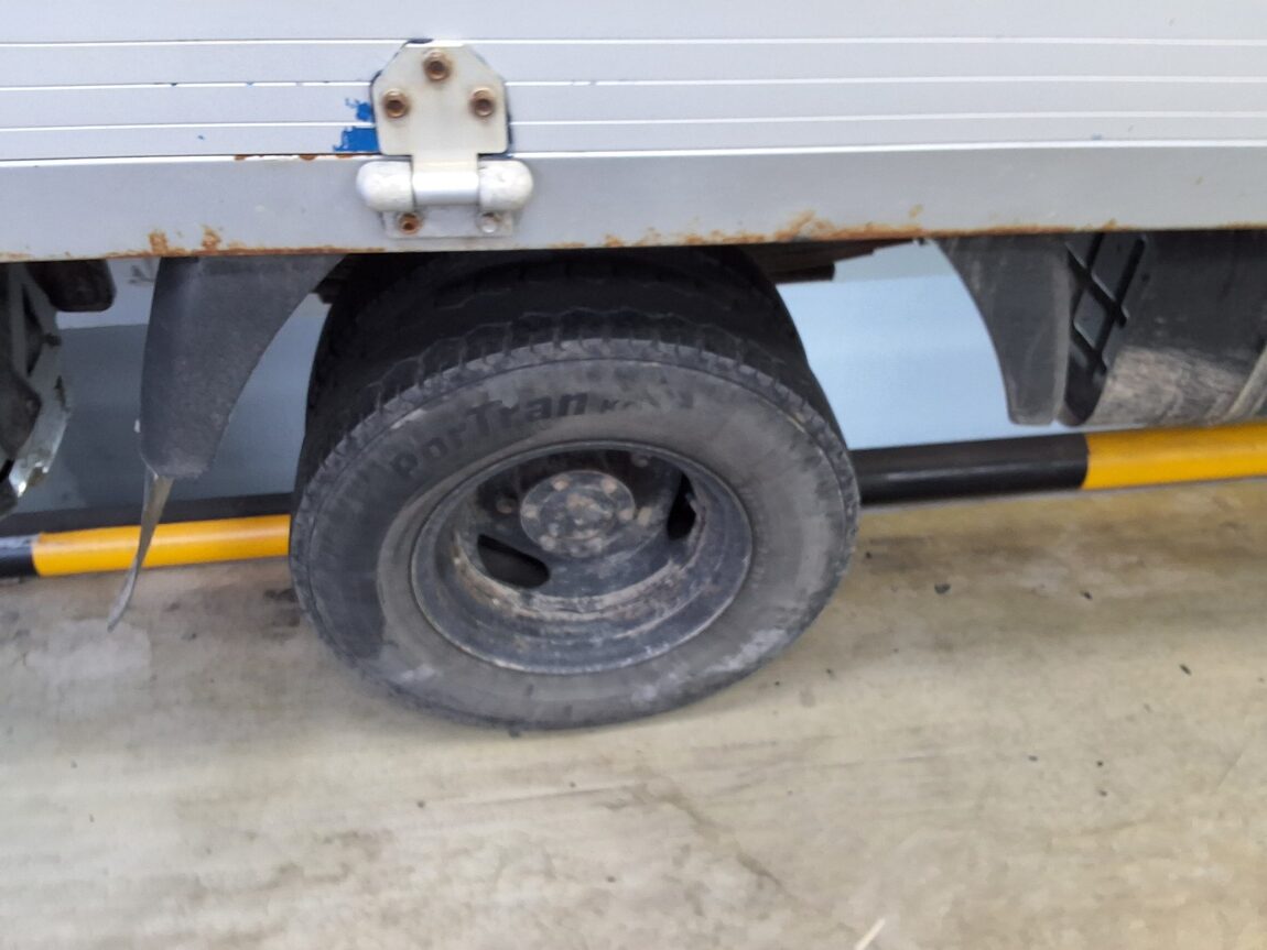 KIA THE NEW BONGO III CARGO WING BODY 1.2 TON ELECTRIC 2020 - zdjęcie 18