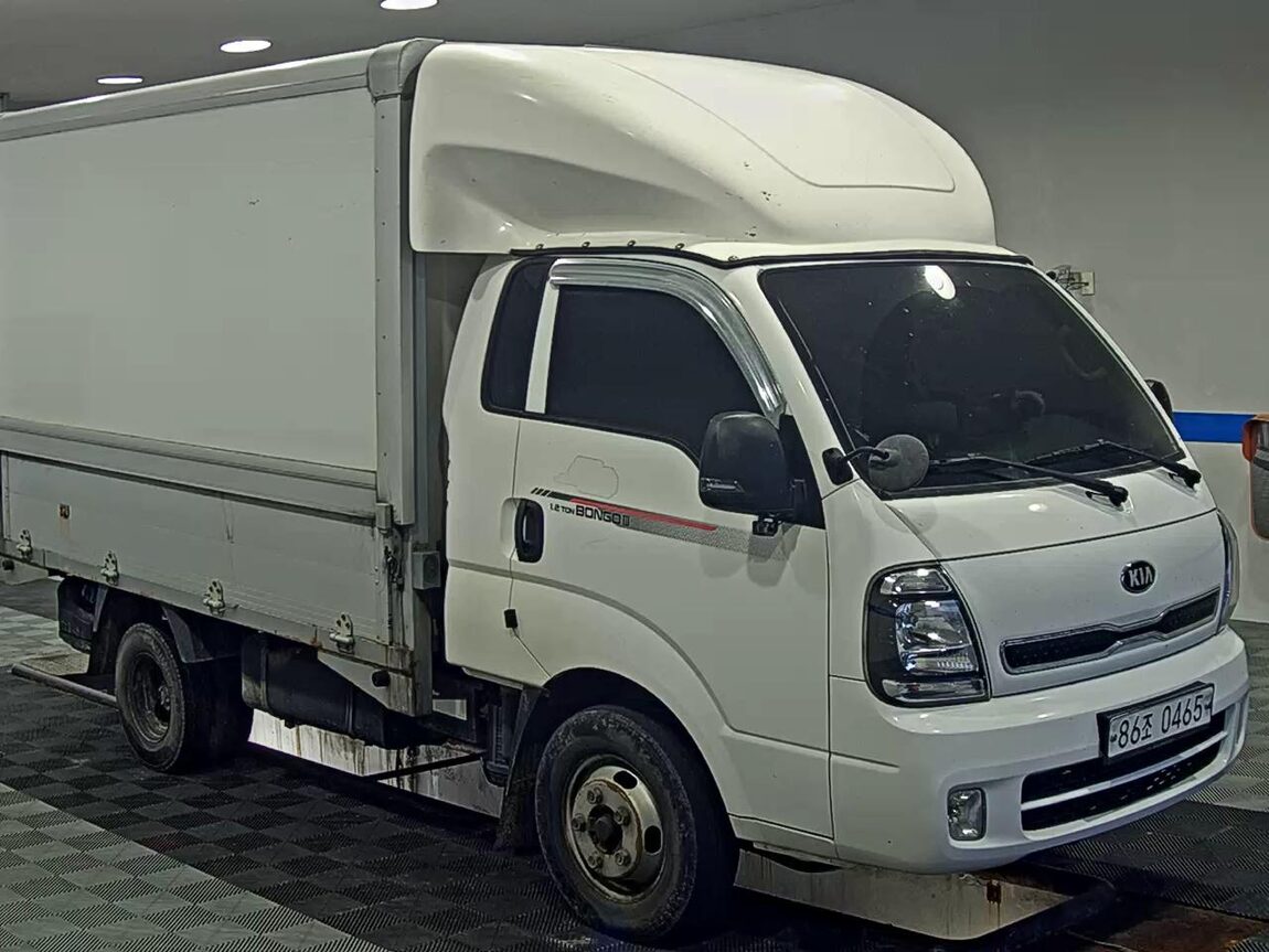 KIA THE NEW BONGO III CARGO WING BODY 1.2 TON ELECTRIC 2020 - zdjęcie 3