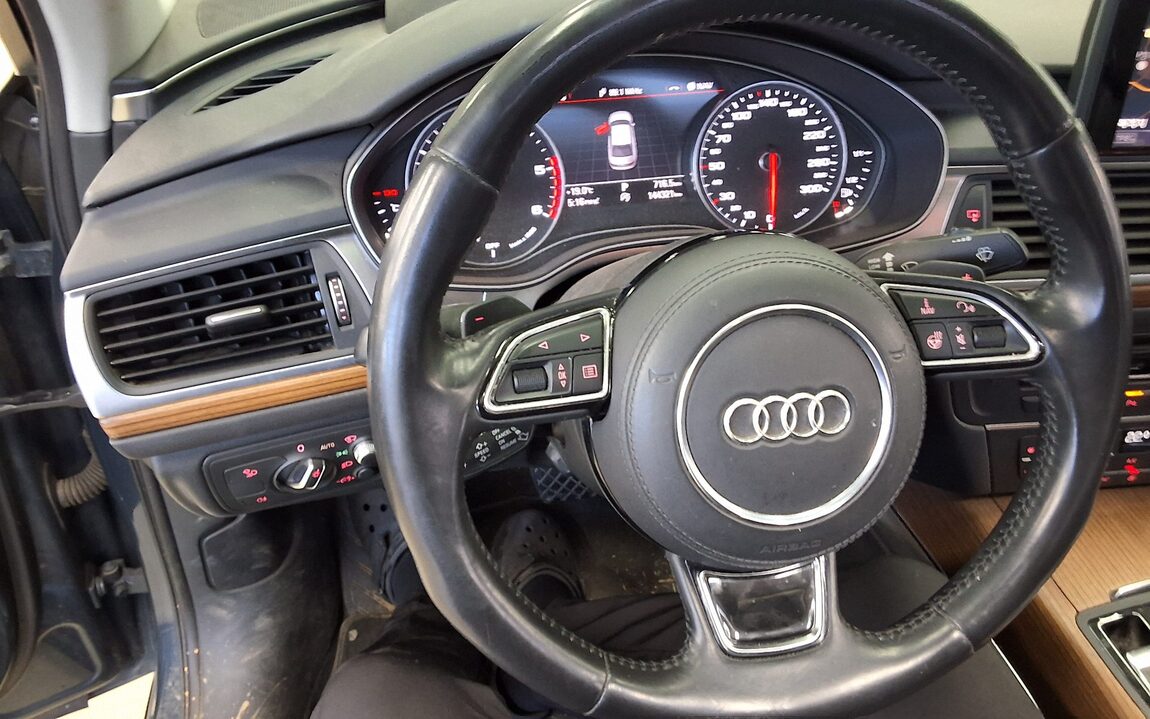 AUDI A6 (4TH GEN) 50 TDI QUATTRO PREMIUM 2016 - zdjęcie 17