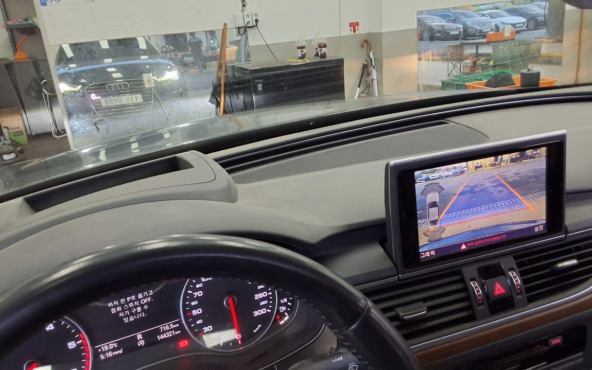 AUDI A6 (4TH GEN) 50 TDI QUATTRO PREMIUM 2016 - zdjęcie 19