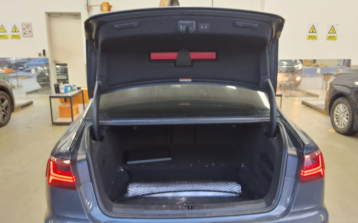 AUDI A6 (4TH GEN) 50 TDI QUATTRO PREMIUM 2016 - zdjęcie 15
