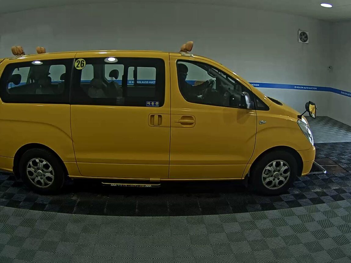HYUNDAI GRAND STAREX CHILD SAFETY VEHICLE 12-SEATER 2013 - zdjęcie 4