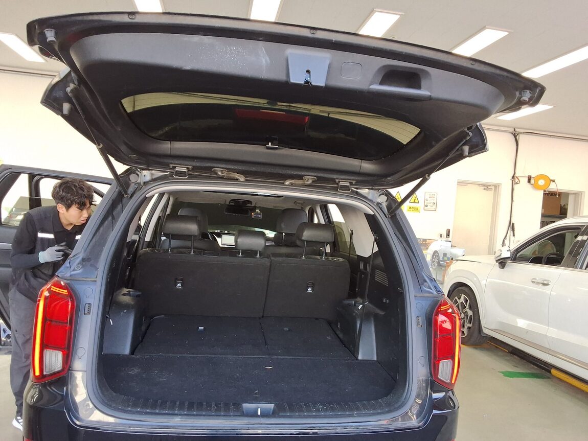 HYUNDAI PALISADE 2.2 DIESEL AWD EXCLUSIVE 2021 - zdjęcie 15