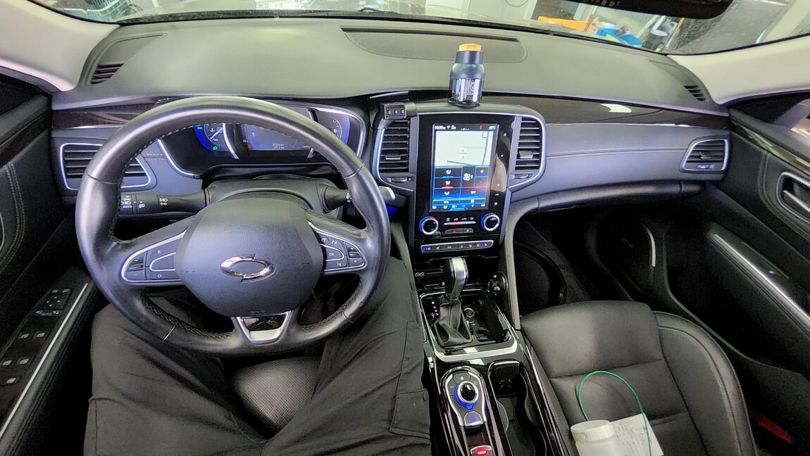 RENAULT (SAMSUNG) SM6 1.6 TCe RE 2019 - zdjęcie 11