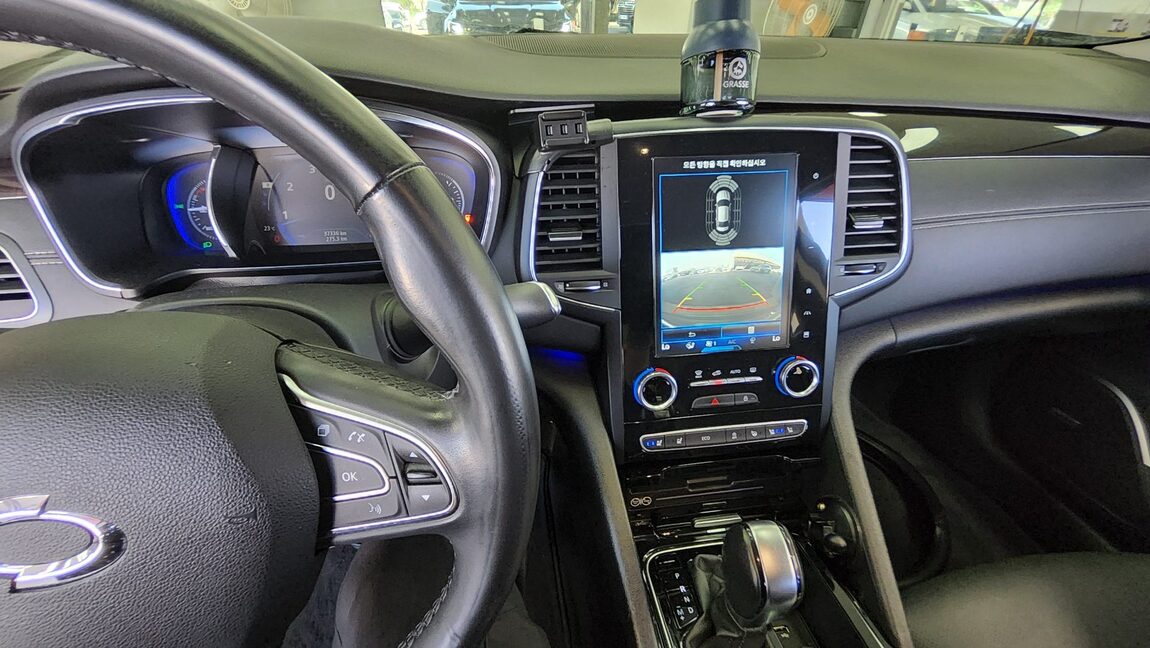 RENAULT (SAMSUNG) SM6 1.6 TCe RE 2019 - zdjęcie 22