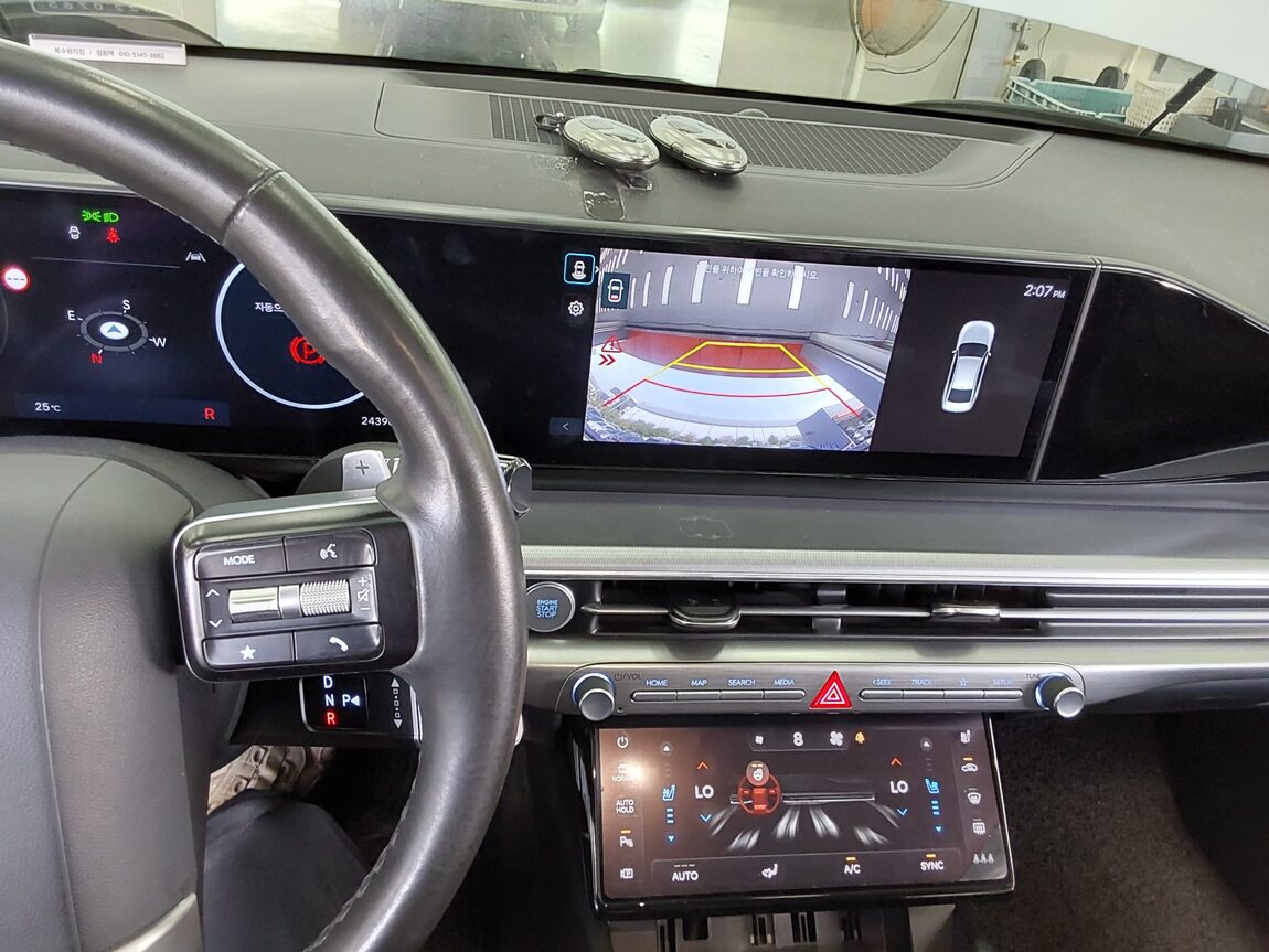 HYUNDAI THE ALL NEW GRANDEUR LPi 3.5 COMMERCIAL PREMIUM MODEL 2023 - zdjęcie 17