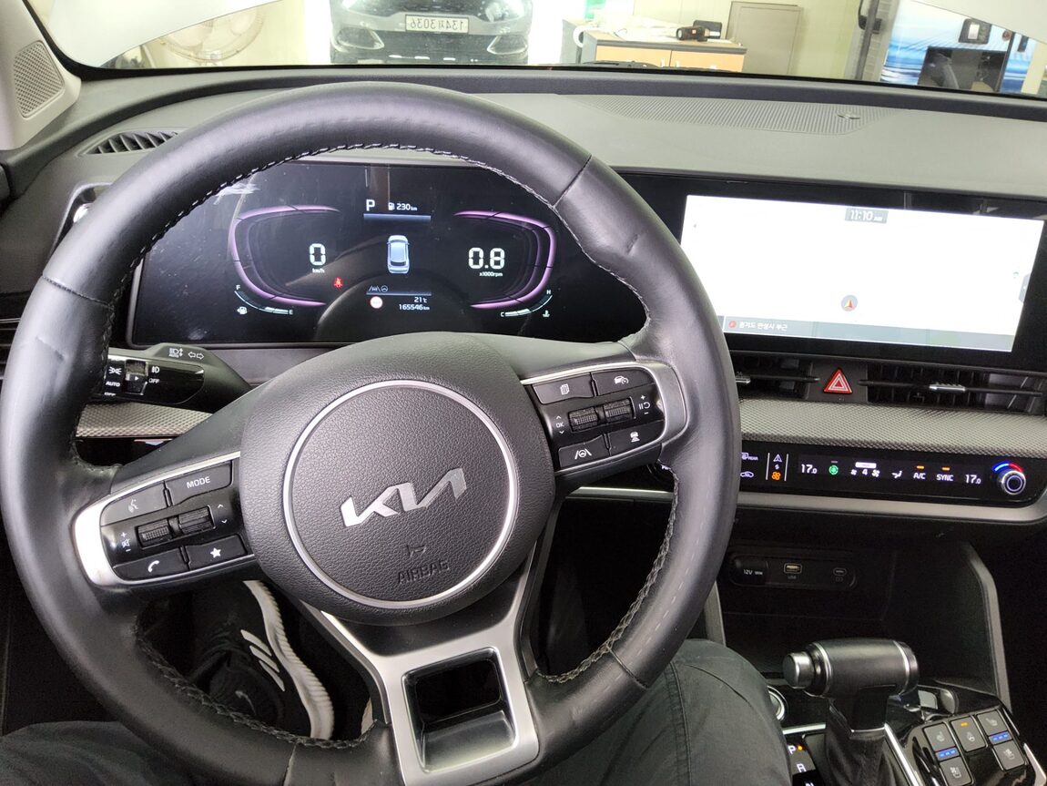 KIA THE ALL NEW SPORTAGE 2.0 LPG 2WD PRESTIGE 2023 - zdjęcie 17