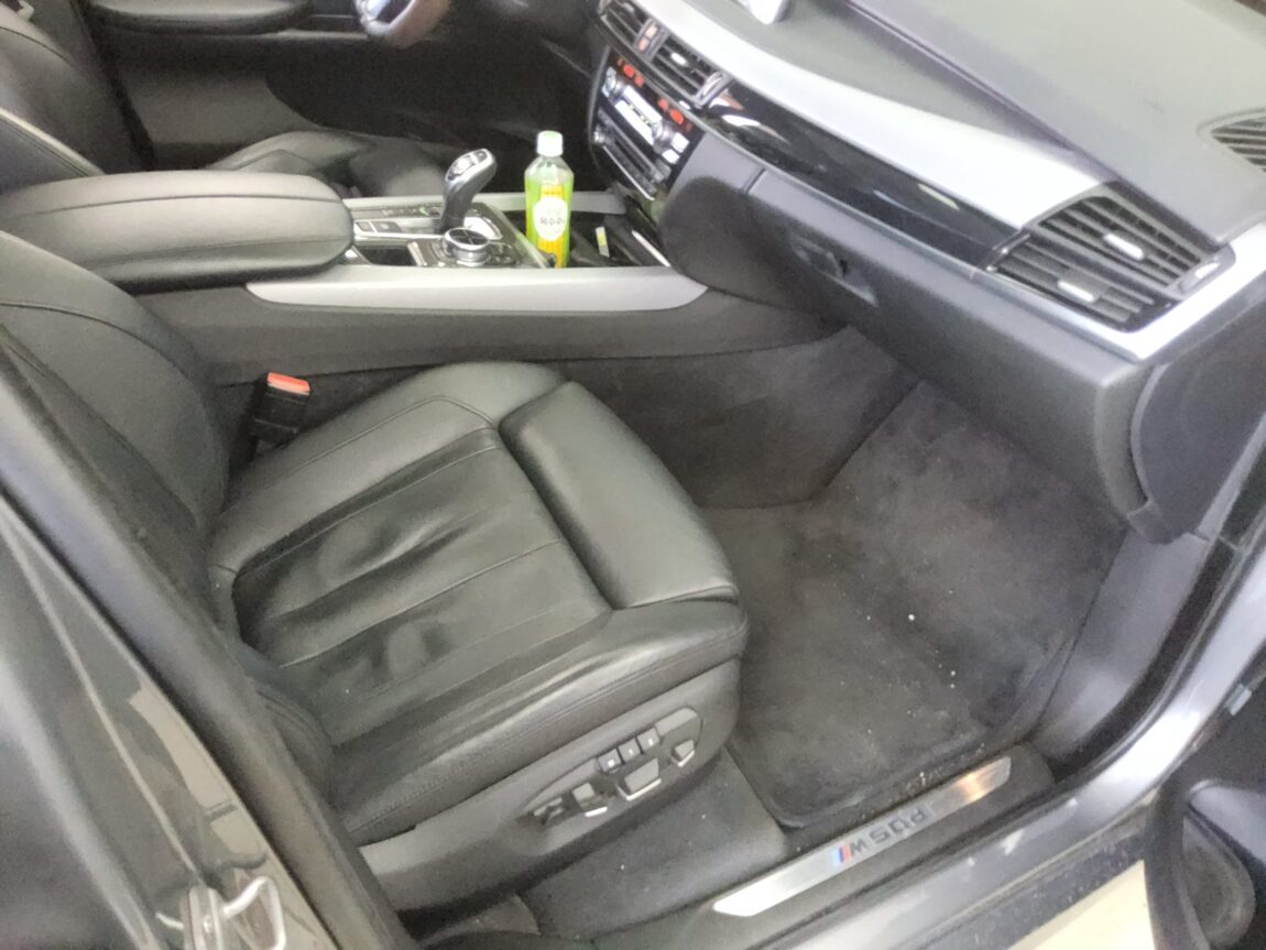 BMW X5 (3RD GEN) M50d xDRIVE LAUNCH PACK 2014 - zdjęcie 14