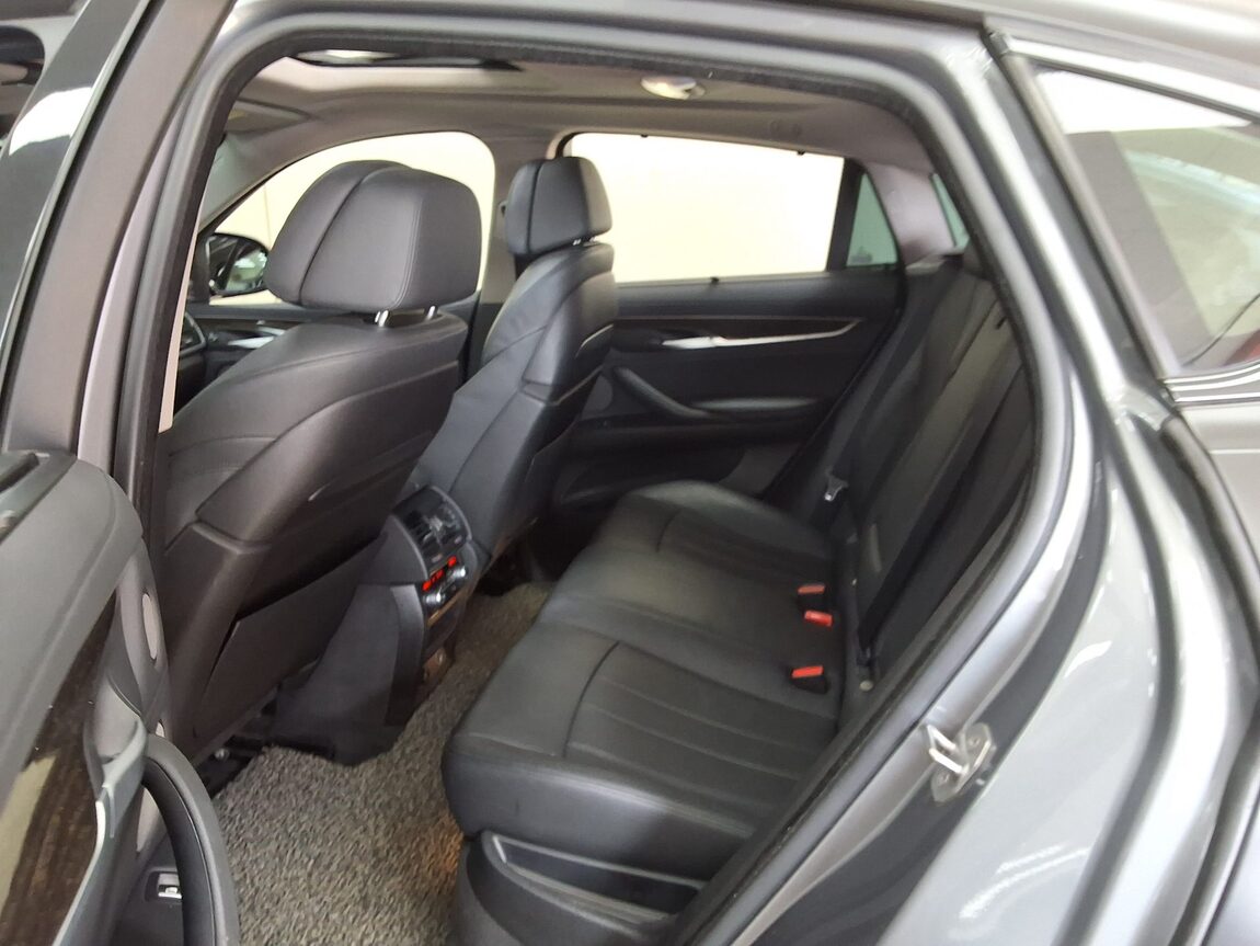 BMW X6 (2ND GEN) 40d xDRIVE 2015 - zdjęcie 13