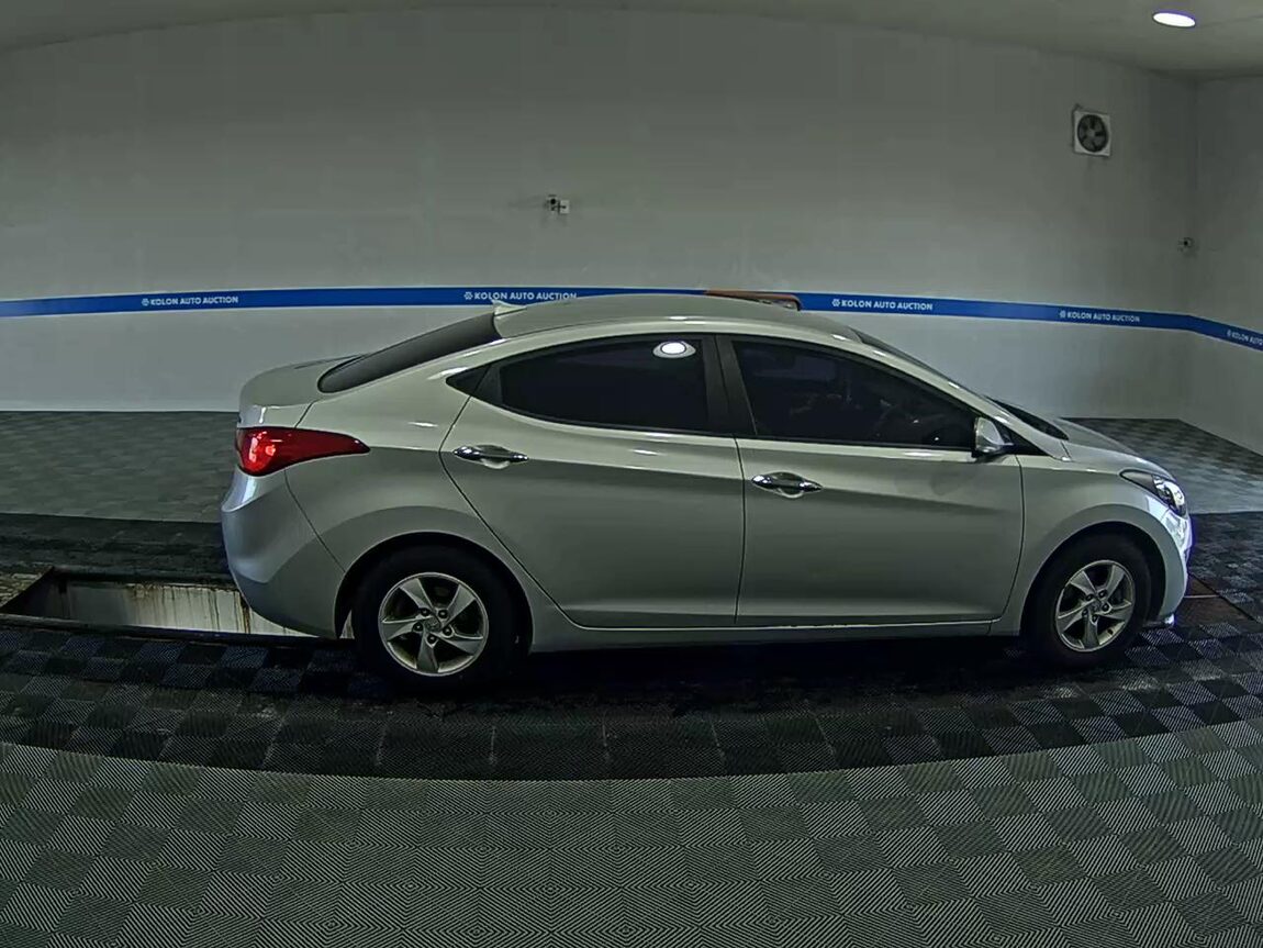 HYUNDAI AVANTE MD M16 GDi SMART 2014 - zdjęcie 4