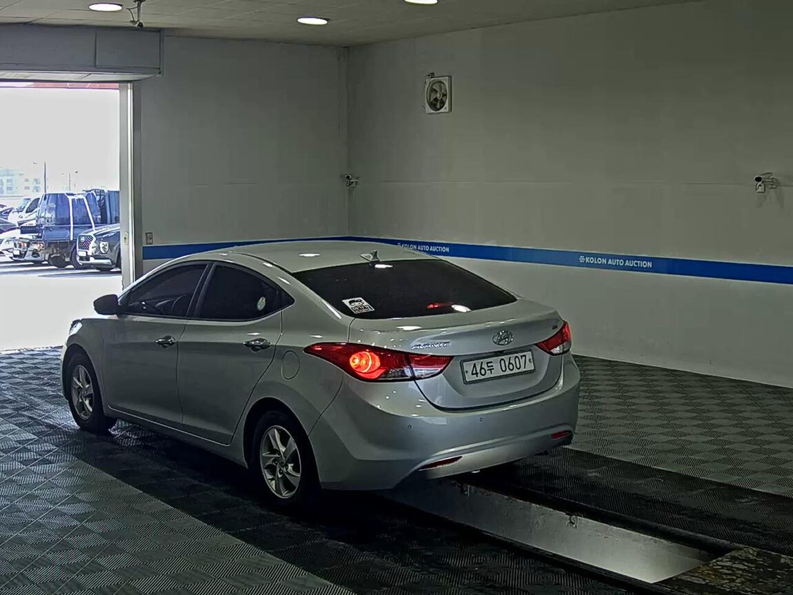 HYUNDAI AVANTE MD M16 GDi SMART 2014 - zdjęcie 6