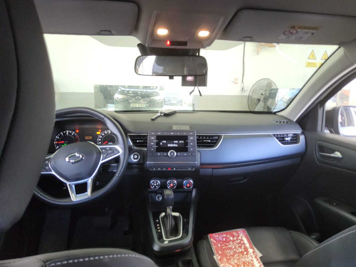 RENAULT (SAMSUNG) XM3 1.6 GTe LE 2022 - zdjęcie 11