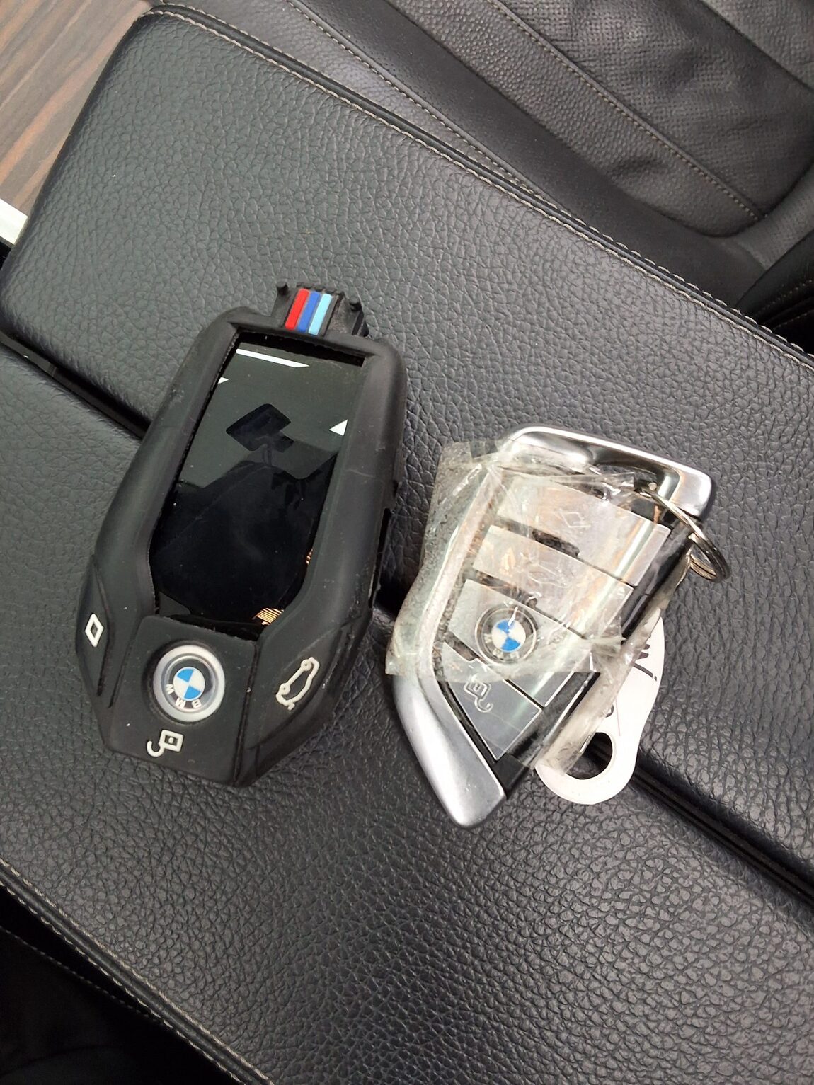 BMW 5 SERIES (7TH GEN) 520d M SPORT PACK PLUS 2017 - zdjęcie 17