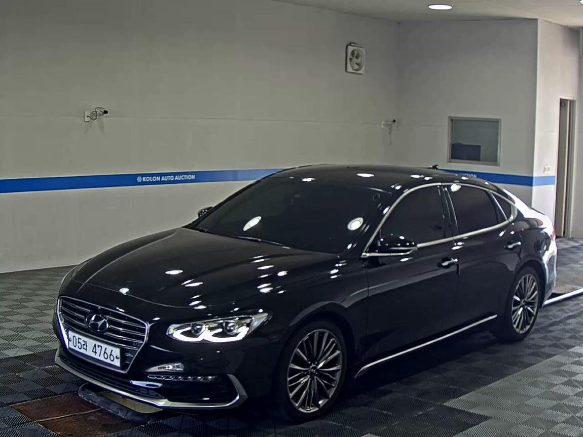 HYUNDAI GRANDEUR IG 3.0 GDi EXCLUSIVE SPECIAL 2018 - zdjęcie 2