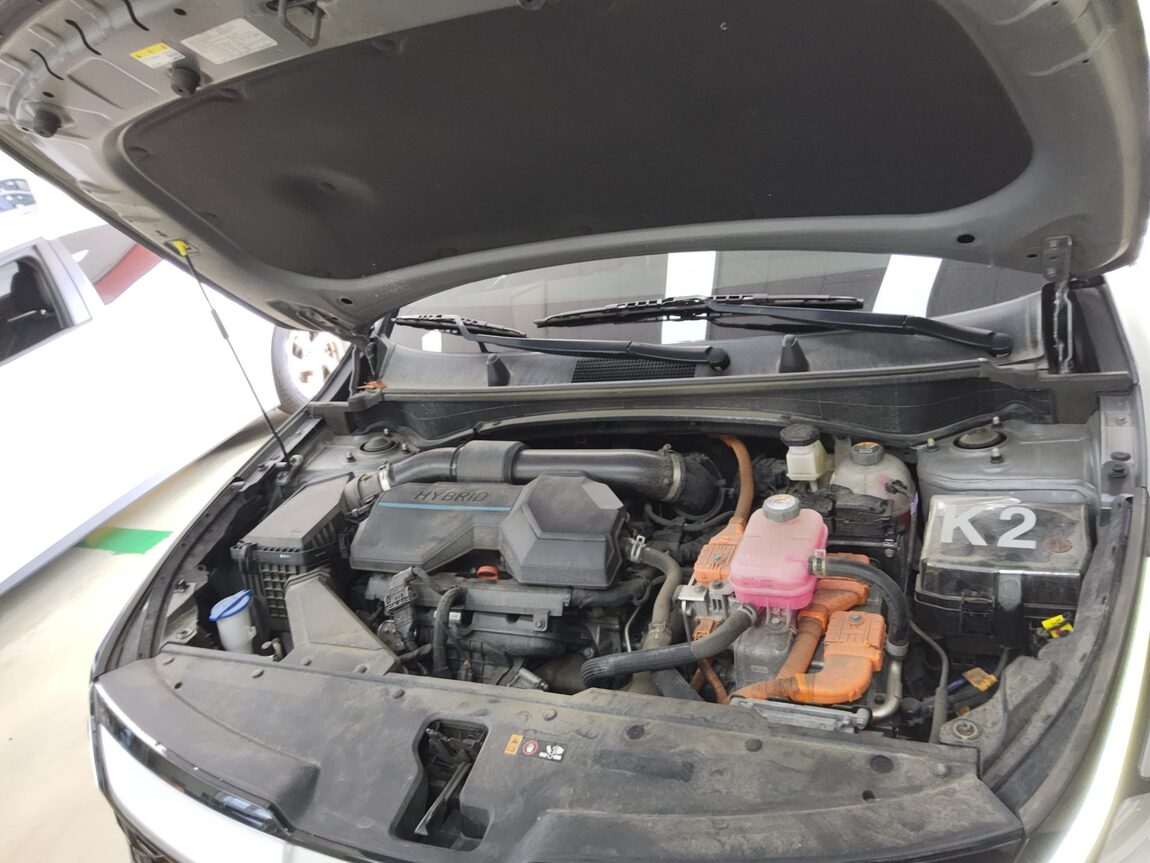KIA THE ALL NEW SPORTAGE HYBRID 1.6 HEV PRESTIGE 2024 - zdjęcie 20