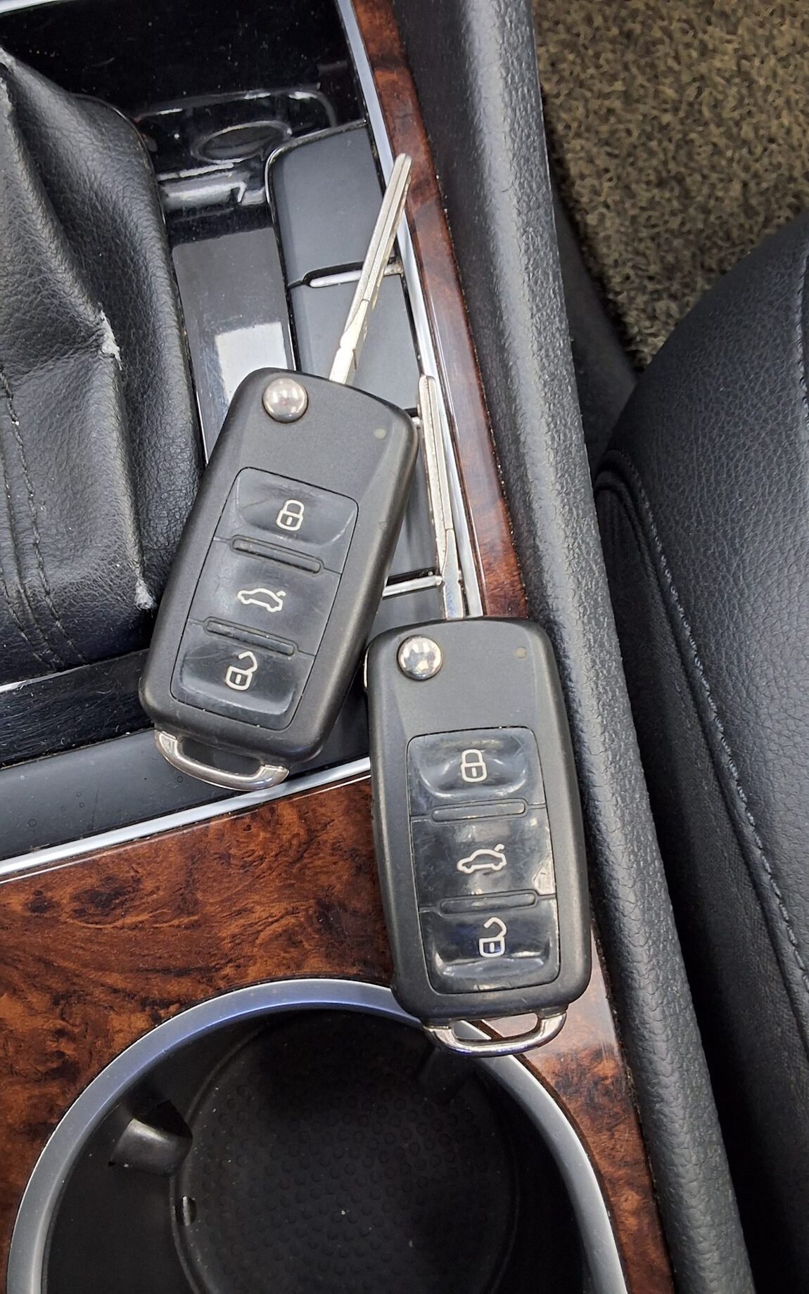 VOLKSWAGEN THE NEW PASSAT (7TH GEN) 2.0 TDI 2013 - zdjęcie 20