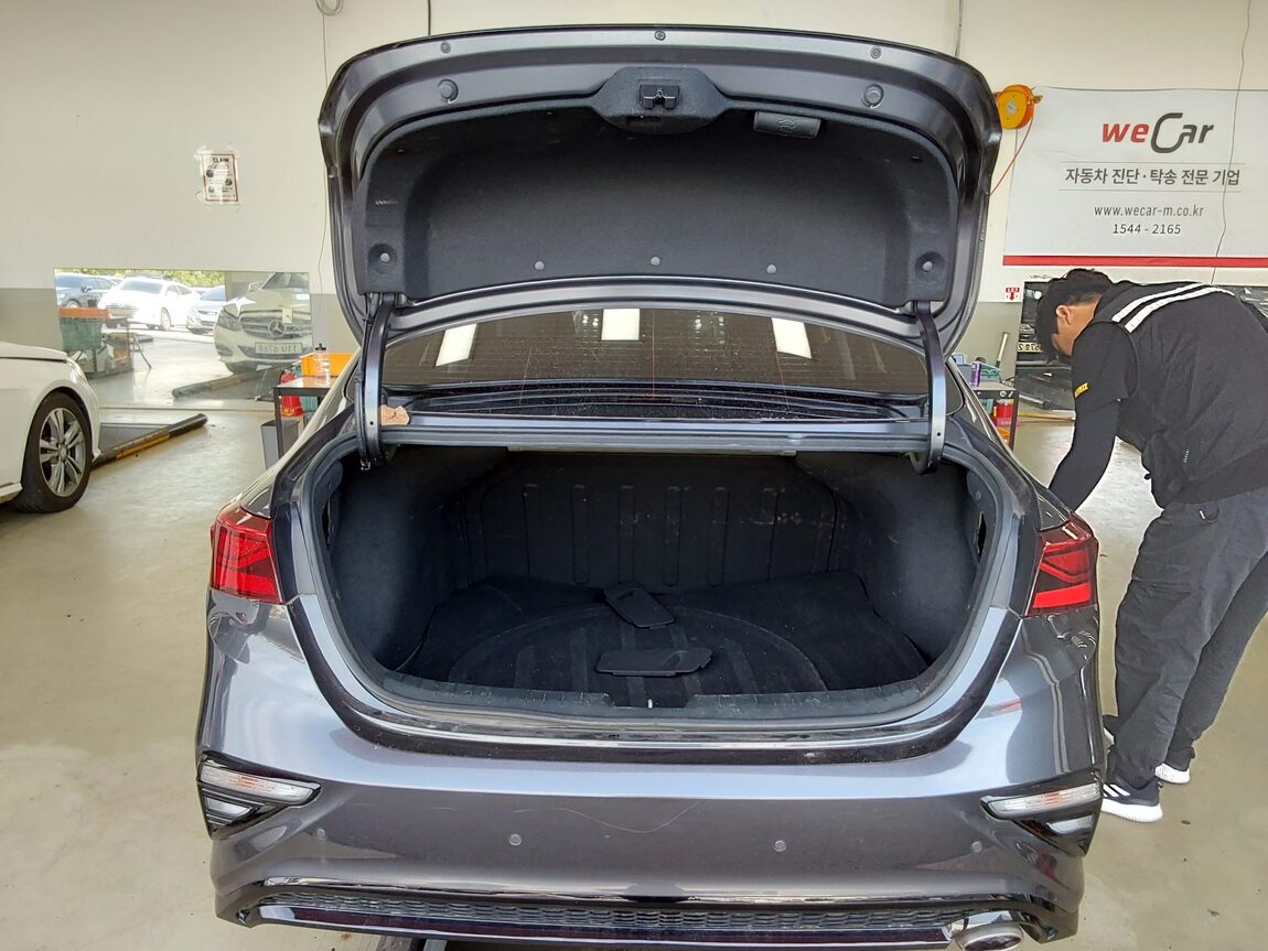 KIA ALL NEW K3 1.6 GASOLINE PRESTIGE 2020 - zdjęcie 15
