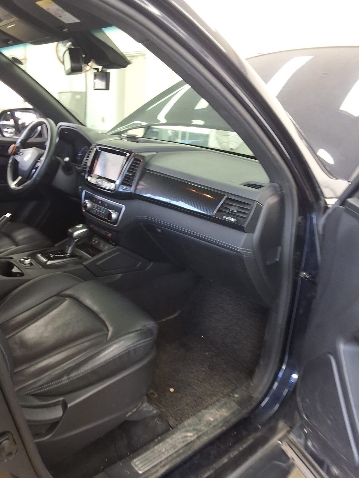 KG MOBILITY (SSANGYONG) REXTON SPORTS KHAN DIESEL 2.2 4WD PRESTIGE SPECIAL DYNAMIC 5 LINK 2021 - zdjęcie 14