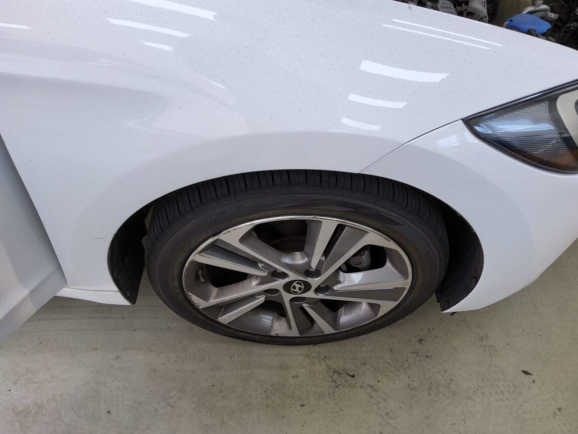 HYUNDAI AVANTE AD 1.6 GDi VALUE PLUS 2018 - zdjęcie 24