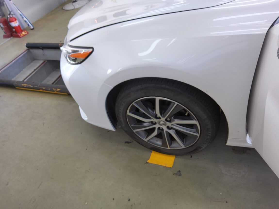 LEXUS ES (6TH GEN) 300h 2017 - zdjęcie 22