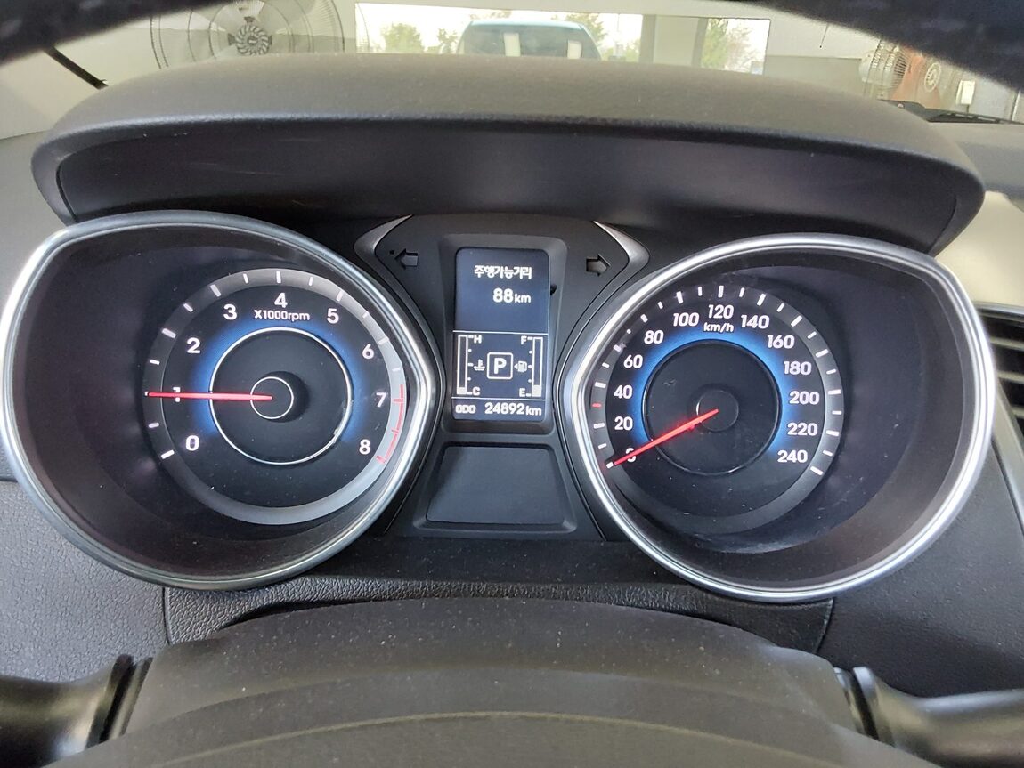 HYUNDAI THE NEW AVANTE MD 1.6 GDi MODERN 2015 - zdjęcie 9
