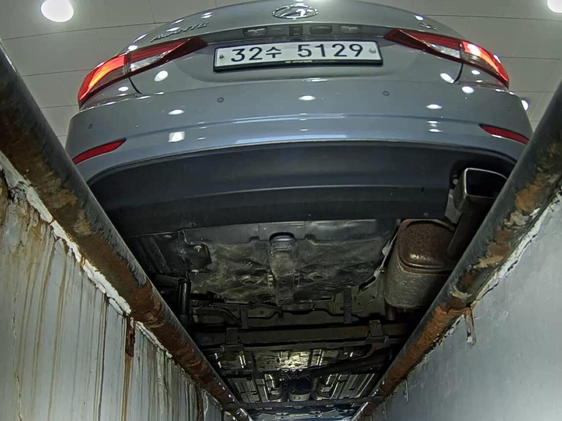 HYUNDAI THE NEW AVANTE MD 1.6 GDi MODERN 2015 - zdjęcie 8