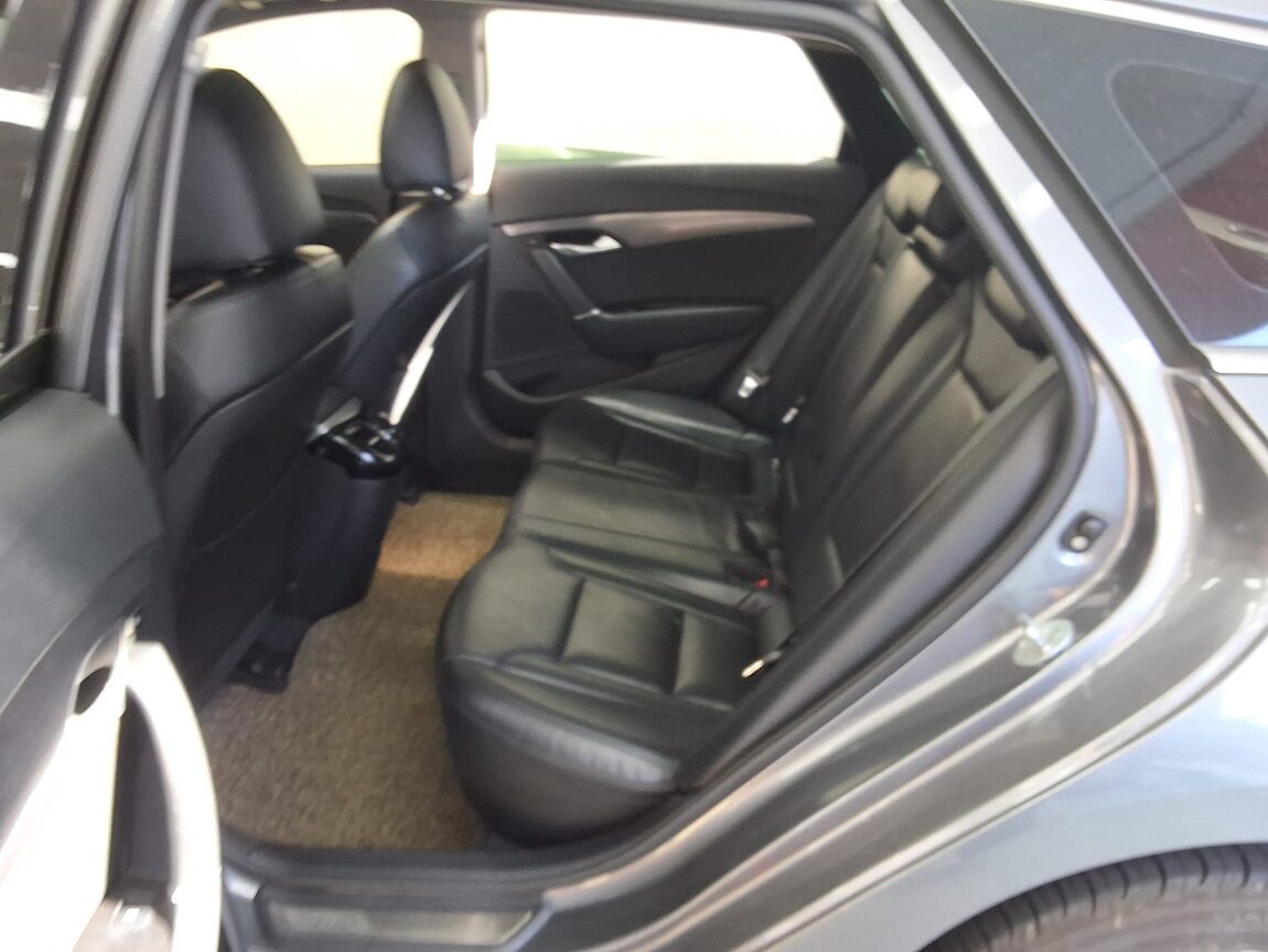 HYUNDAI i40 2.0 GDi PYL 2014 - zdjęcie 13