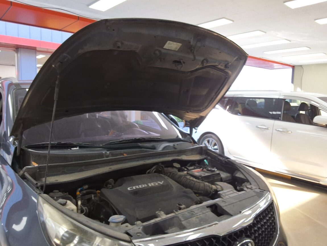 KIA THE NEW SPORTAGE R DIESEL R2.0 2WD PRESTIGE 2015 - zdjęcie 18