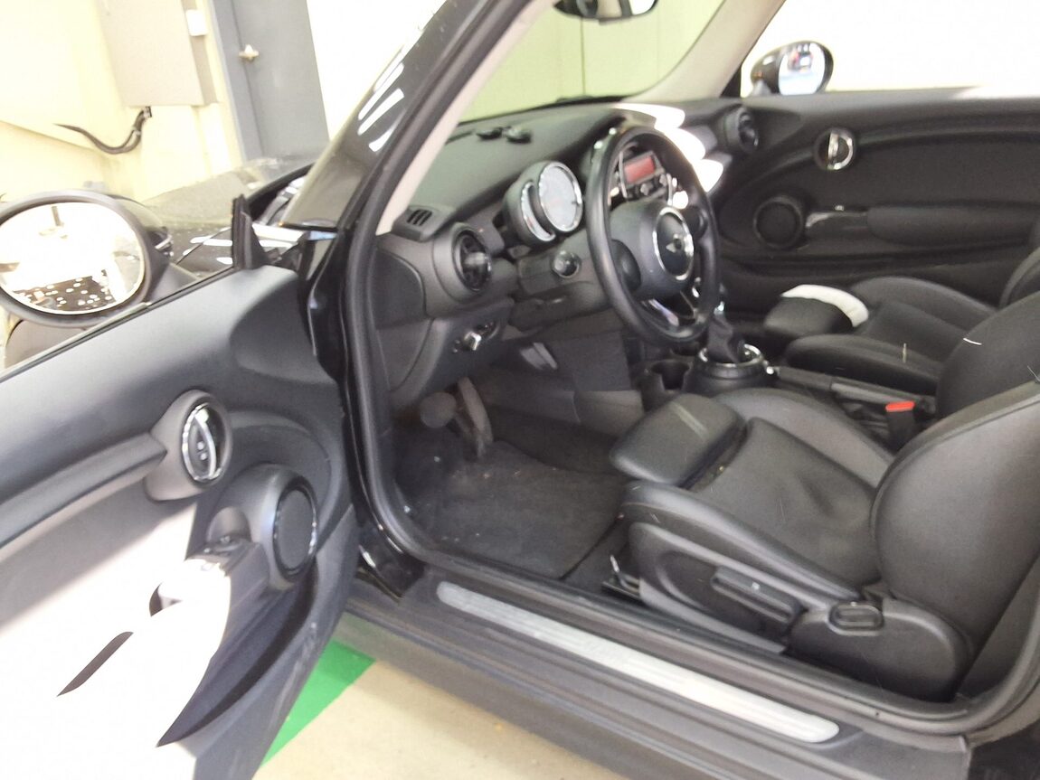 MINI COOPER (3RD GEN) 1.5 2016 - zdjęcie 11